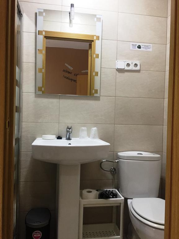 马德里 哈恩亚罗哈密雷托旅馆酒店 外观 照片